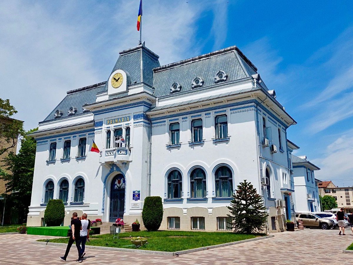 Renovare Primăria Pitești - Proiect DGG Pitești